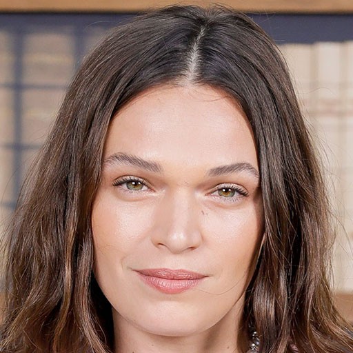 Anna Brewster