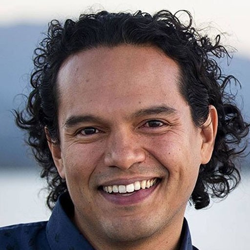 Luis Oliva