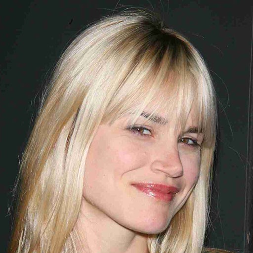 Alison Folland