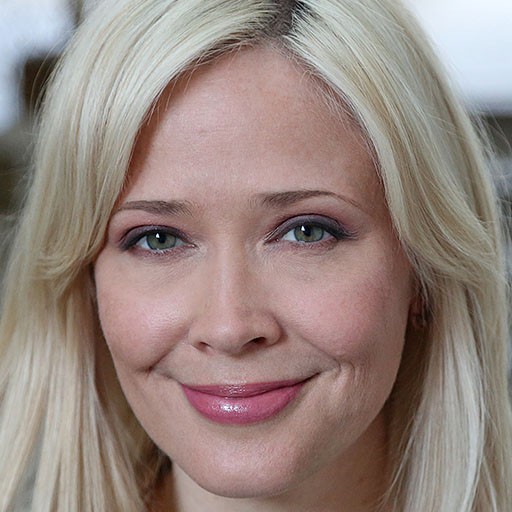 Suzanne Waters