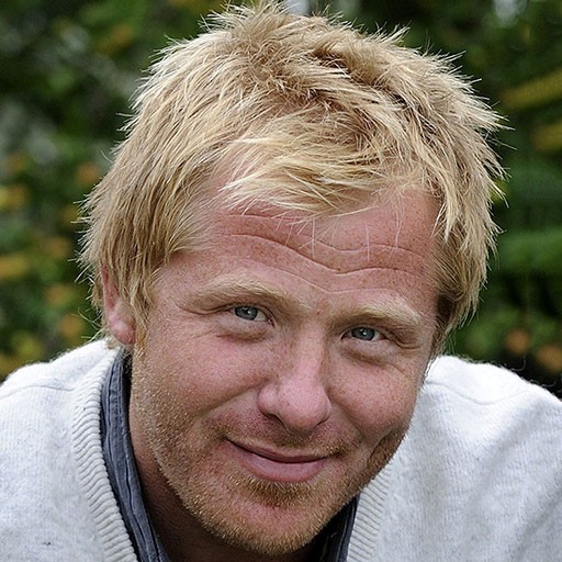 Fredrik Steen