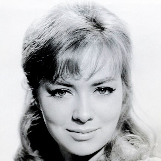 Beth Rogan