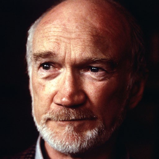 Colin Fox
