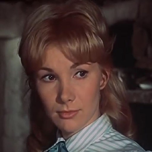 Susan Hampshire