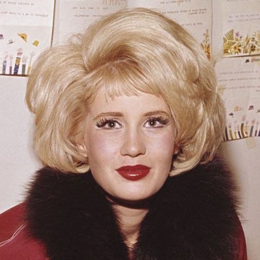 Sally Nesbitt