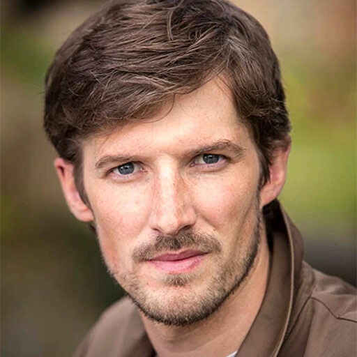 Gwilym Lee