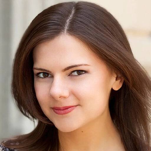 Julia Rhodes