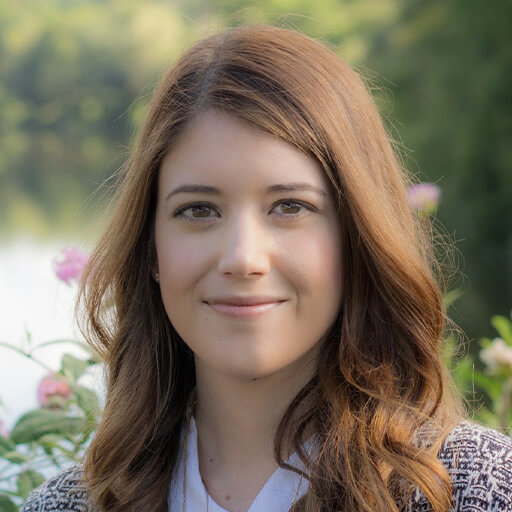 Alexandra Bracken