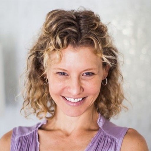 Victoria Strouse