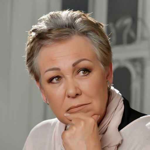 Christa Ackroyd