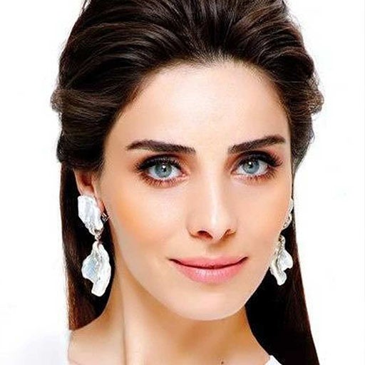 Nur Fettahoglu