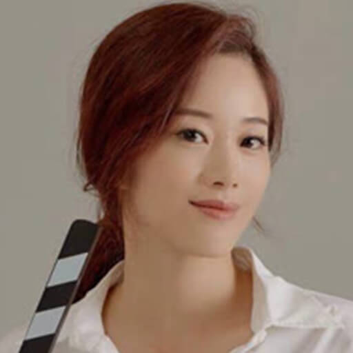 Yingxiang Huang