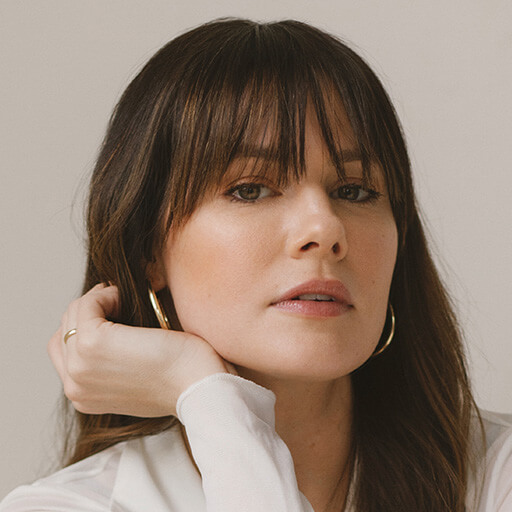 Chelsea Hobbs