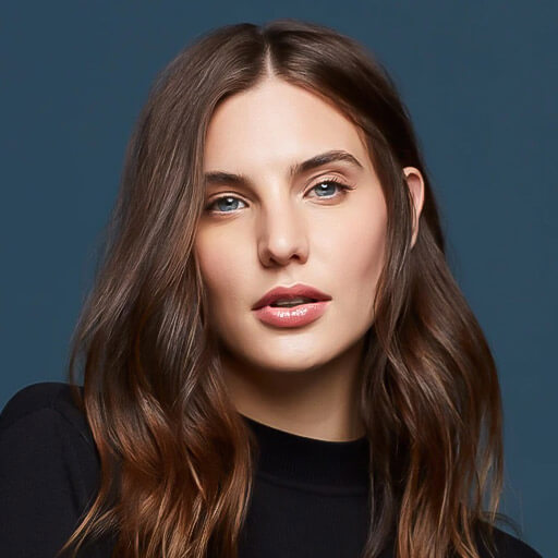 Macarena Achaga