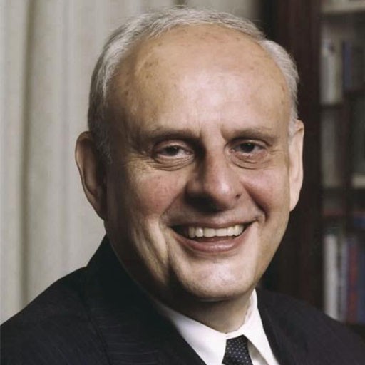 Leslie Gelb