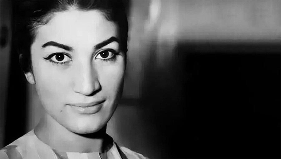 فروغ فرخ‌زاد: ۱۳۴۵-۱۳۱۳