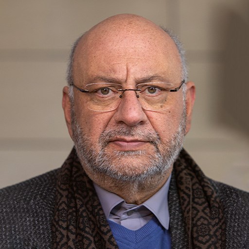 بابک کریمی