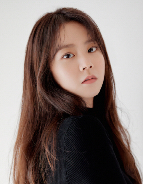 Han Seung-Yeon