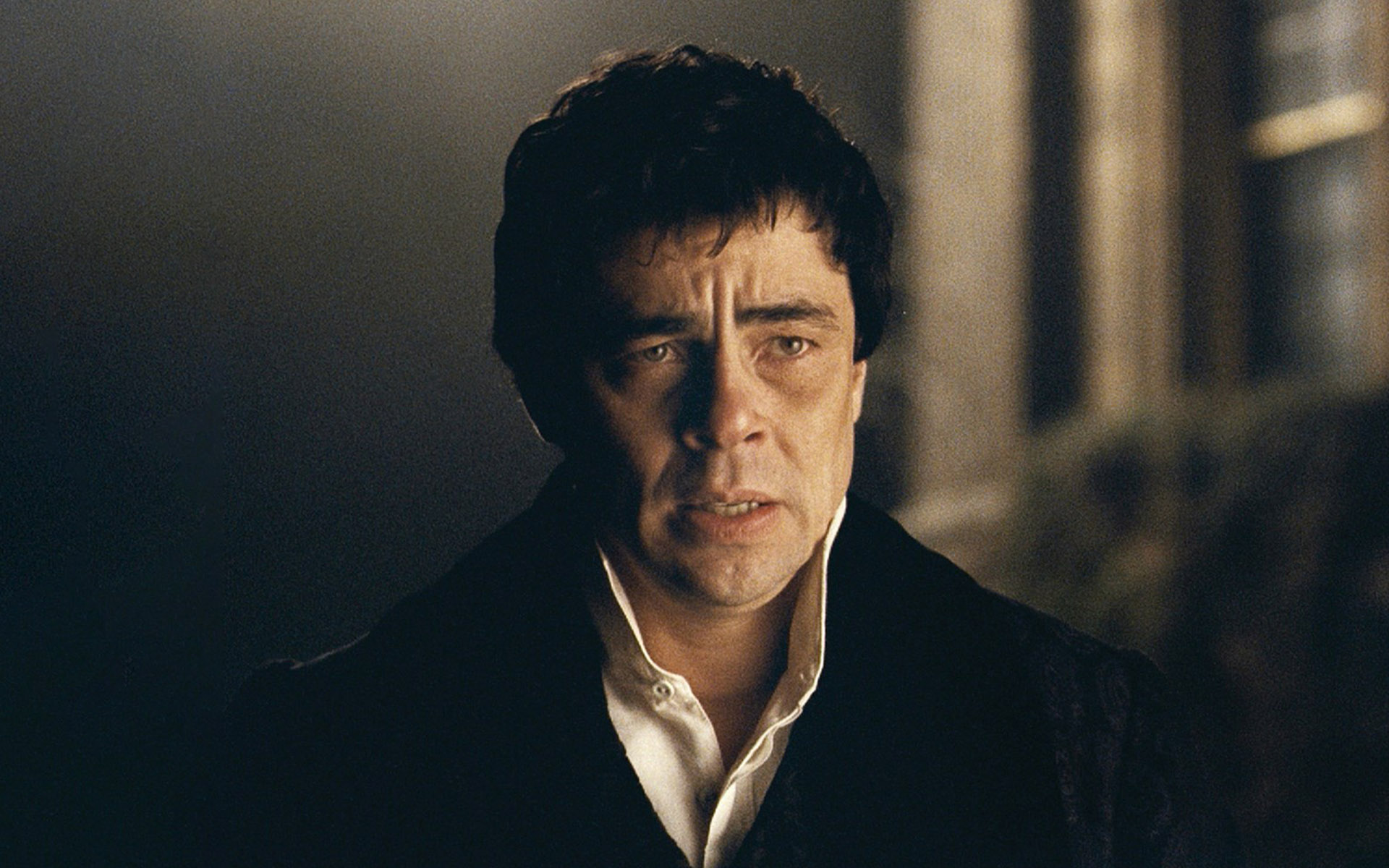مرد گرگ نما
