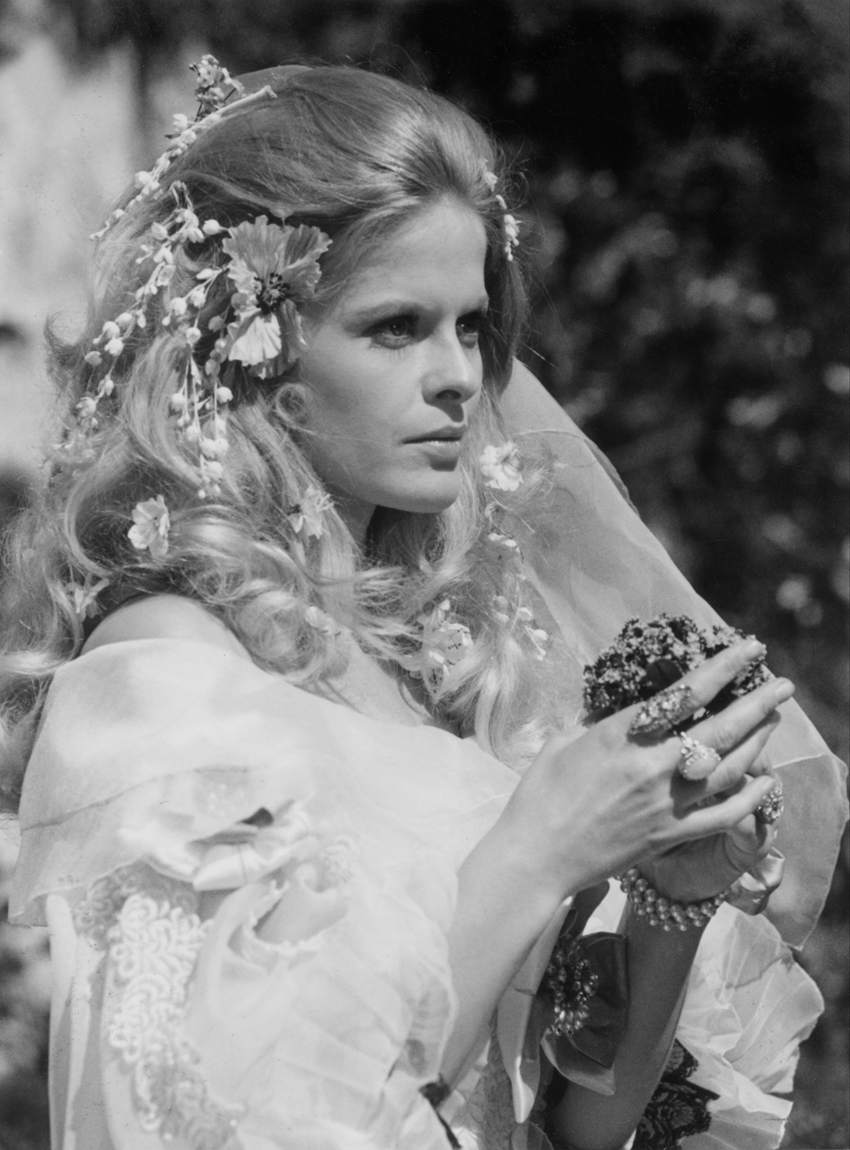 Karin Schubert