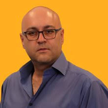 کمال مقدم