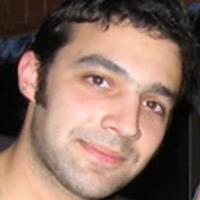 سونیل هال